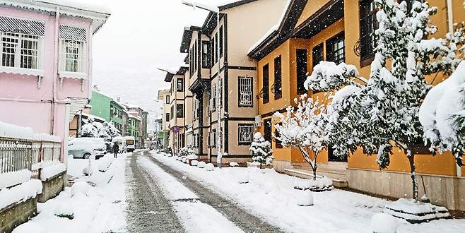 Bursa'da eşsiz kar manzaraları 