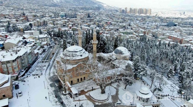 Bursa'da eşsiz kar manzaraları 