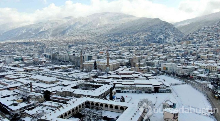 Bursa'da eşsiz kar manzaraları 