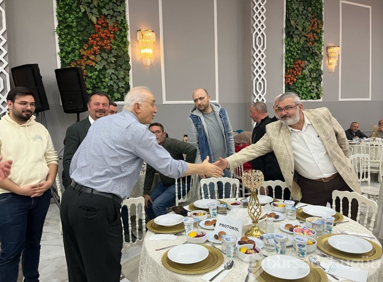 Müzeyyen Senar'ın köylüleri iftarda buluştu!