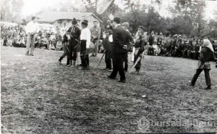 Nerede o eski 23 Nisan'lar diyeceğiniz, geçmiş yıllardan müthiş 23 Nisan fotoğrafları