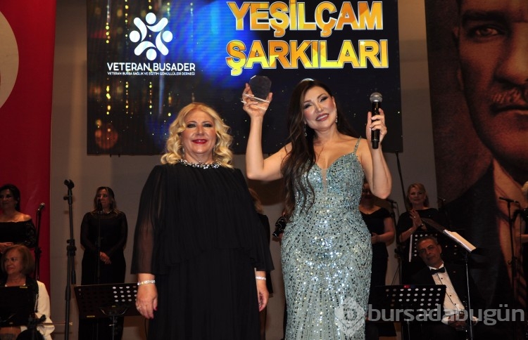 Veteran BUSADER üyelerinden muhteşem 'Yeşilçam Şarkıları 2' konseri