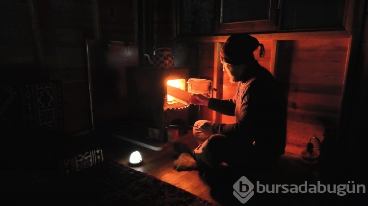 Bursa'da sabırla bekledi: Gizli gizli fotoğraflarını çekti