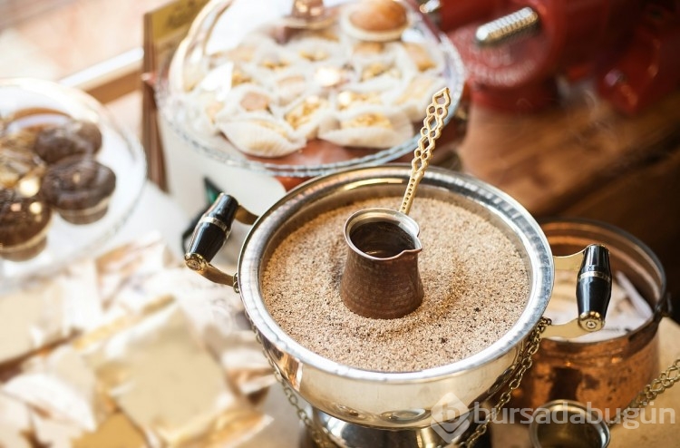 Osmanlı'da kahve içmek bir zamanlar günah ve yasaktı!