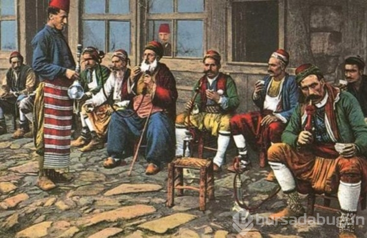 Osmanlı'da kahve içmek bir zamanlar günah ve yasaktı!