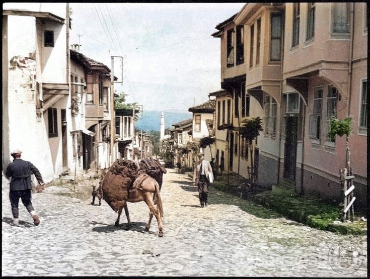 Şehir ve insan manzaralarıyla "Eski Bursa"