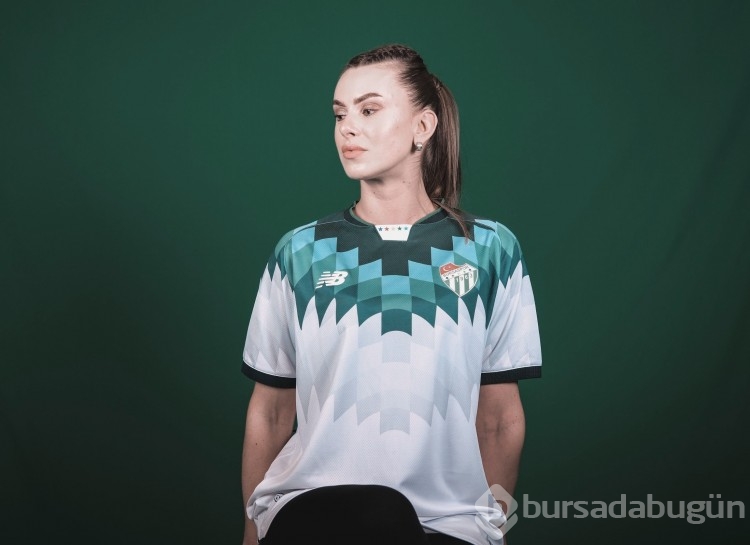 Bursaspor'un 2025-2026 sezonu formaları tanıtıldı! 