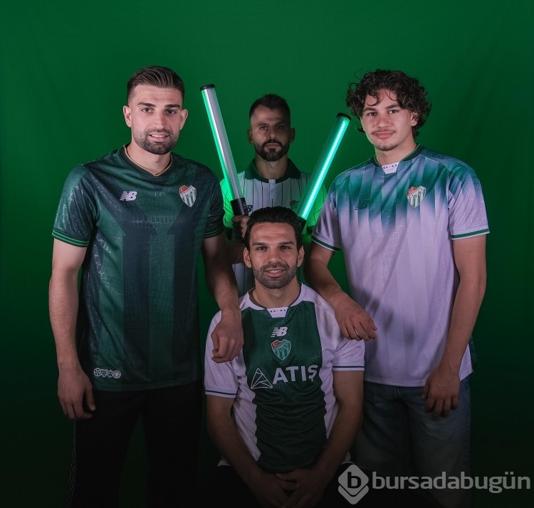 Bursaspor'un 2025-2026 sezonu formaları tanıtıldı! 