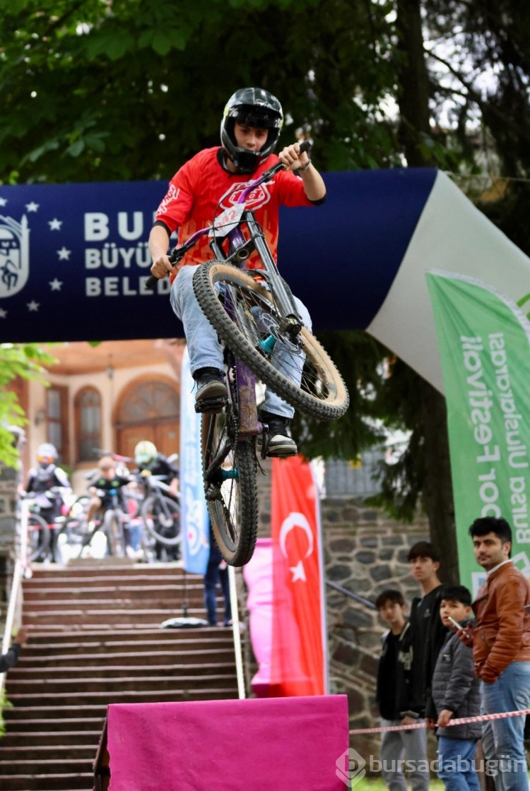 Bursa'da adrenalin dolu yarış nefes kesti