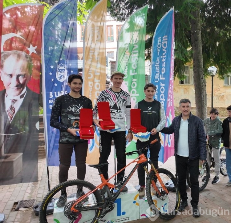 Bursa'da adrenalin dolu yarış nefes kesti