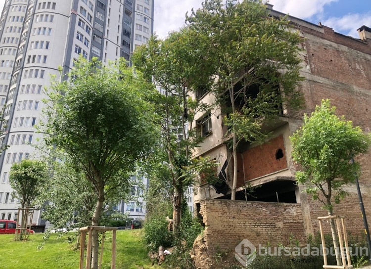 Bursa'da bir mahallenin uykularını kaçıran bina!