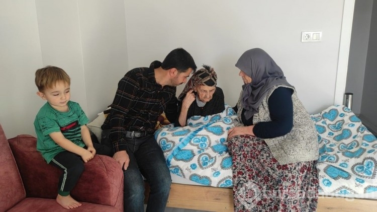 102 yaşındaki Kezik nine hayatında hiç doktora gitmedi!