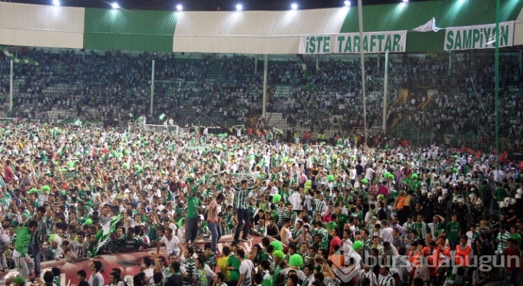 Tarihte bugün: Bursaspor Süper Lig şampiyonu oldu