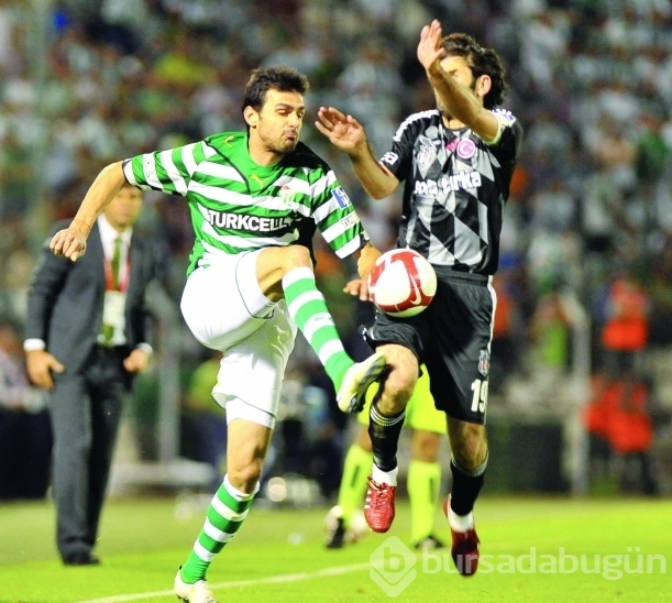 Tarihte bugün: Bursaspor Süper Lig şampiyonu oldu
