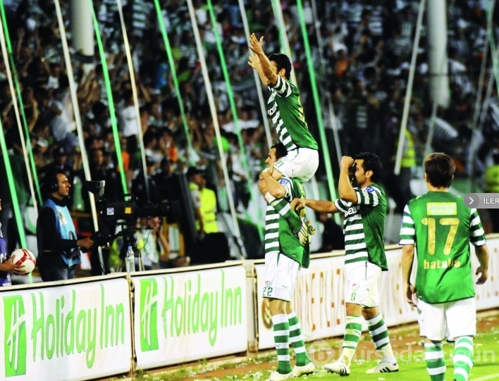 Tarihte bugün: Bursaspor Süper Lig şampiyonu oldu