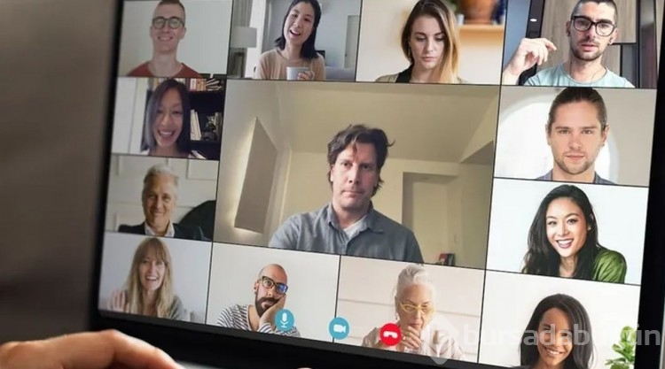 Google'dan devrim niteliğinde yenilik: Yabancı dil bariyeri aşılacak, herkes birbirini anlayabilecek