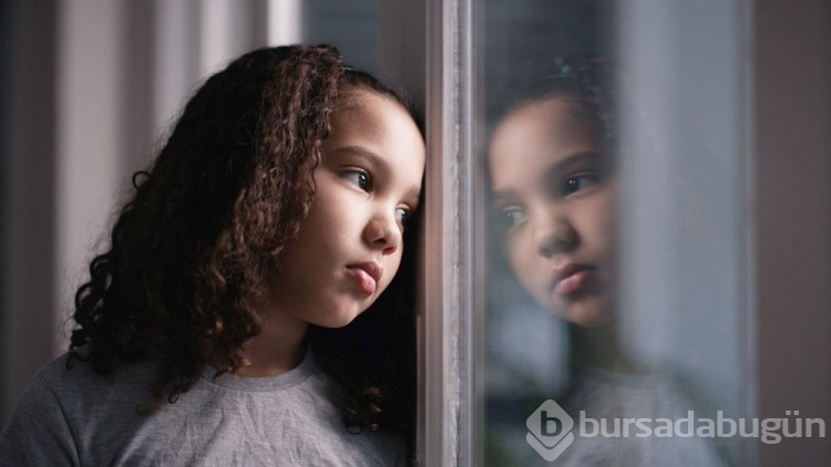 9 yaşında başlayan ekran serüveni, 13 yaşında depresyonla bitebilir
