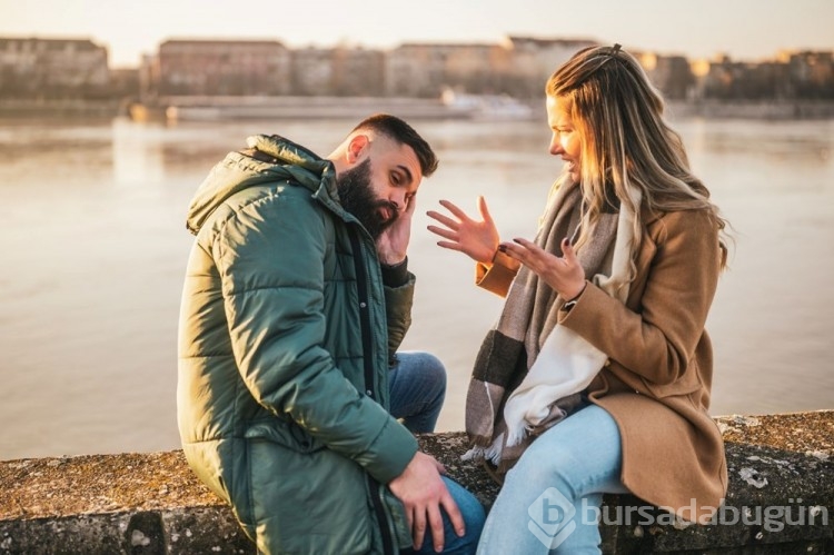 Partnerinizin size ilgi duymadığını gösteren 7 işaret...