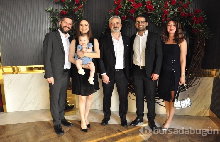Adem Özel ve Ege Karaosmanoğlu mutluluğa yelken açtı