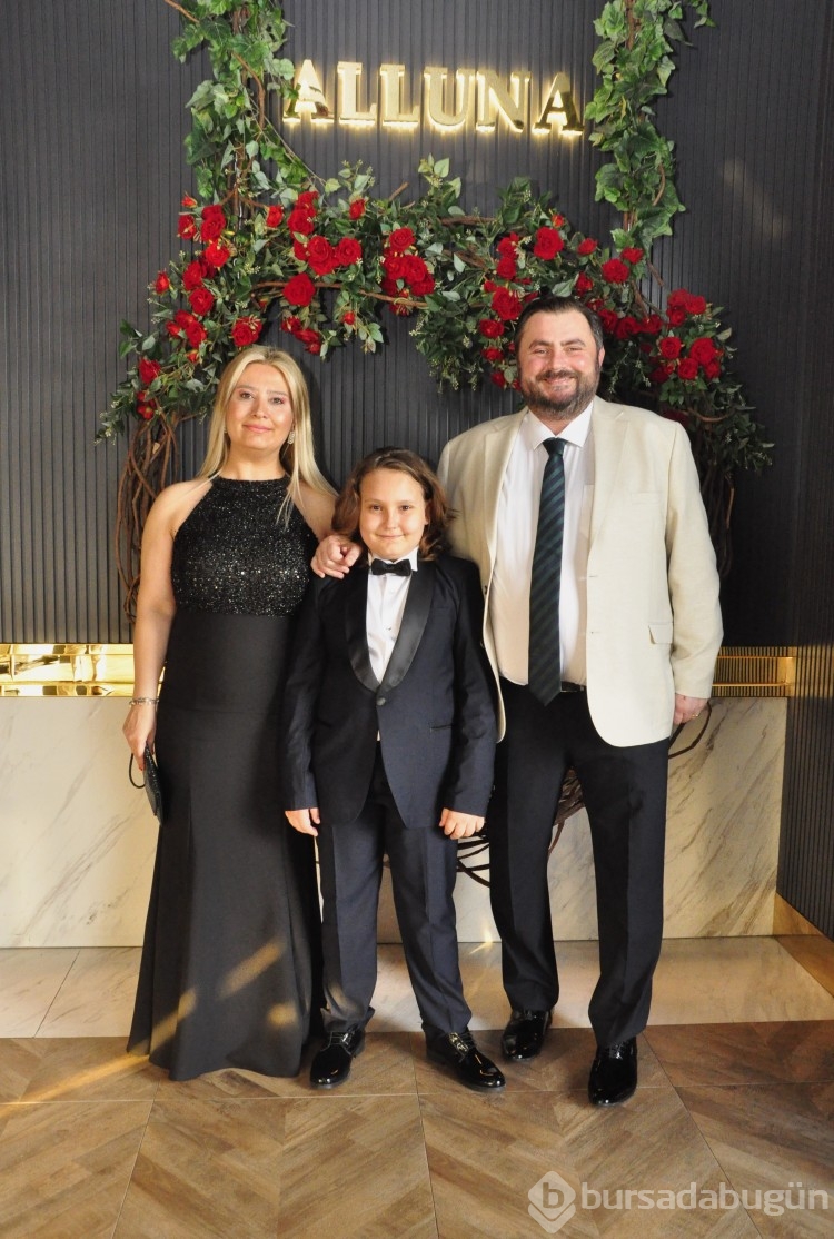 Adem Özel ve Ege Karaosmanoğlu mutluluğa yelken açtı