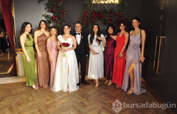 Adem Özel ve Ege Karaosmanoğlu mutluluğa yelken açtı