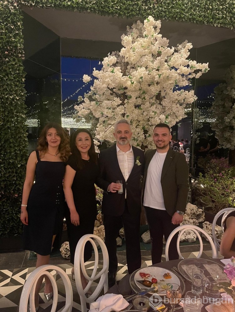 Adem Özel ve Ege Karaosmanoğlu mutluluğa yelken açtı