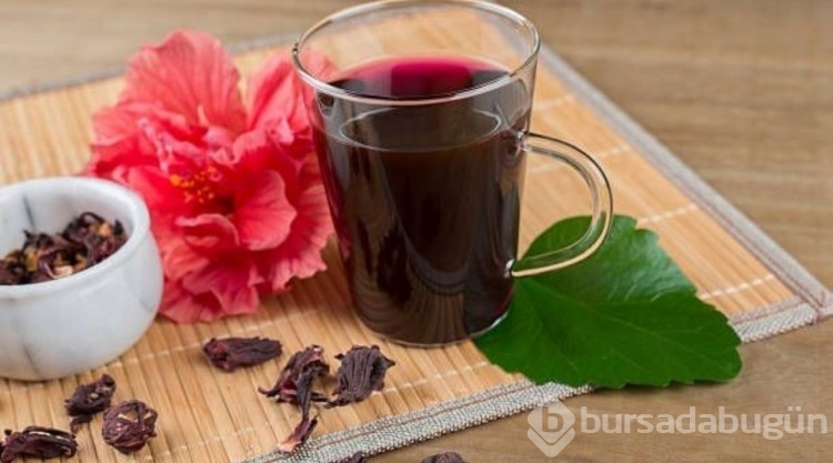Kırmızı iksir: Hibiskus çayının faydaları saymakla bitmiyor!