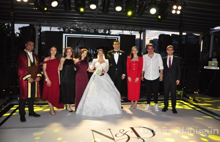 Doğukan Doğu ve Nisa İlgazi mutluluğa yelken açtı