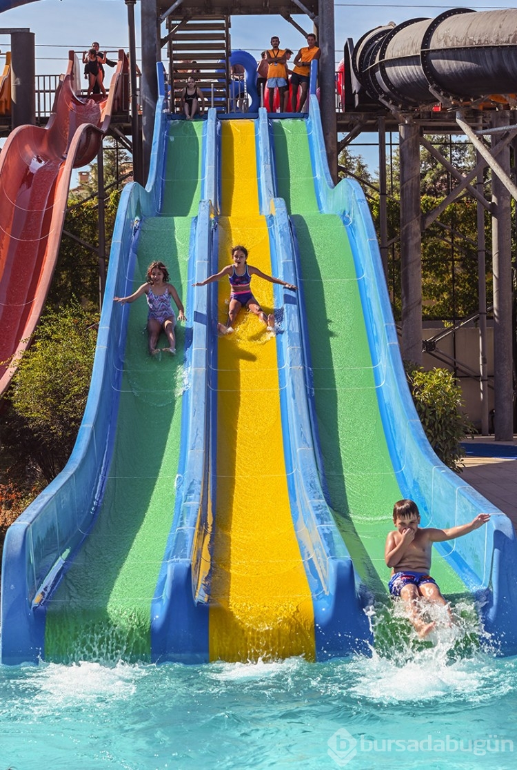 Bursa'da yaza merhaba! Serinlemek için Aqua parklara...
