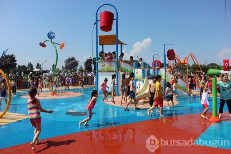 Bursa'da yaza merhaba! Serinlemek için Aqua parklara...