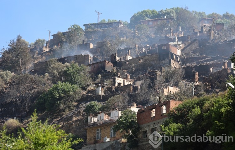 İzmir yangınından sonra yürekleri dağlayan mahalle...
