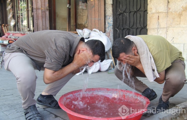 Ateşle birleşen zanaat! 200 derece sıcakta alın teri...