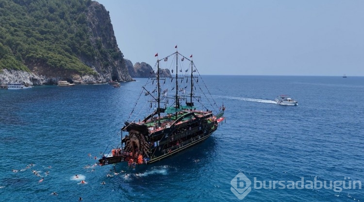 Serinlemek isteyen turistler soluğu orada aldı