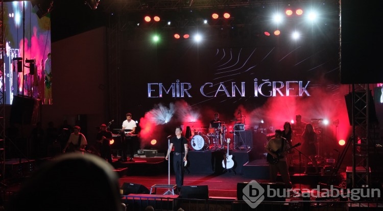 Emir Can İğrek yıldız gibi parladı