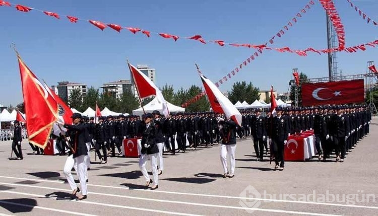 Şehit babasını yalnız bırakmadı!