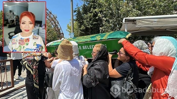 Ölen kadının tabutunu hemcinsleri taşıdı!