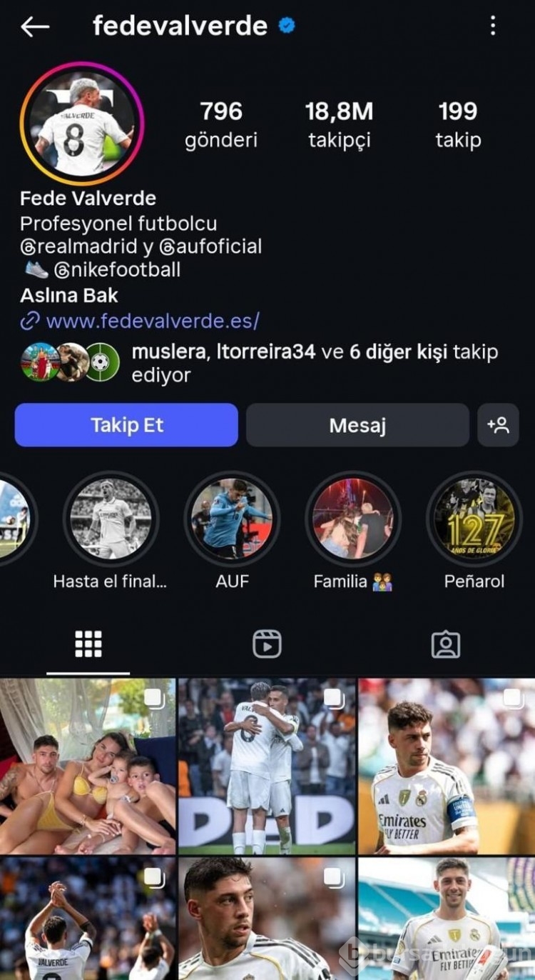 Ünlü futbolcunun tatil paylaşımı büyük beğeni topladı
