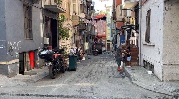 İşçilerin yer kavgası ölümle sonuçlandı!