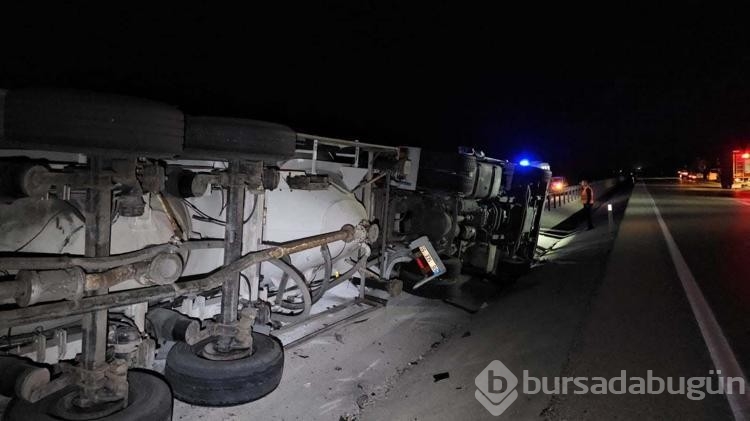 Tanker devrildi şoför öldü!