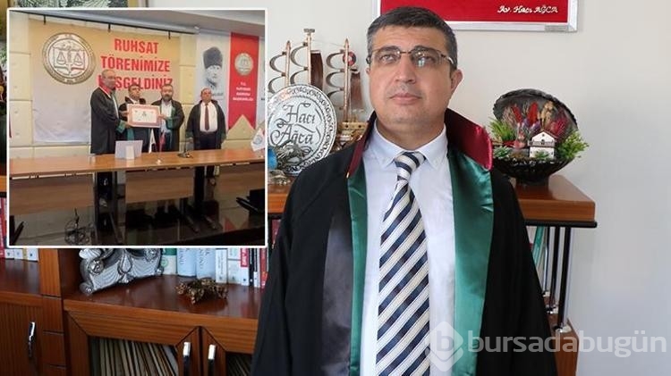 Görme engelli öğretmen mezun olduktan uzun bir süre sonra avukat oldu!