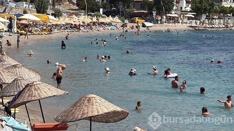 Turistler Bodrum'un keyfini çıkardı!