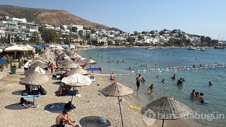 Turistler Bodrum'un keyfini çıkardı!