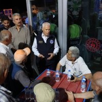 Mustafa Bozbey'den yangın çıkışı...