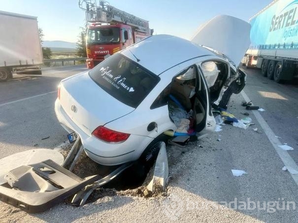 Trafik kazasında kaza yerinde ölüm sayısı ortalama 6 kişi!