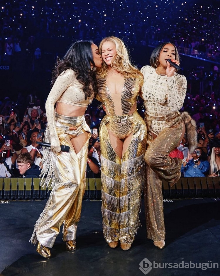 Destiny's Child 7 yıl sonra sahneye döndü