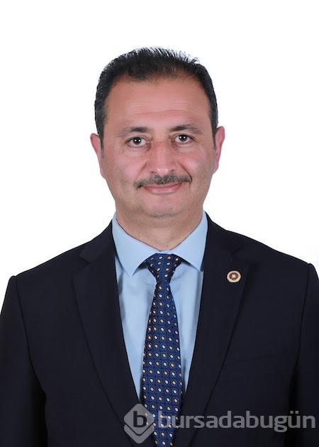 Bursa yanarken AKP'li vekil köyde halay çekti!