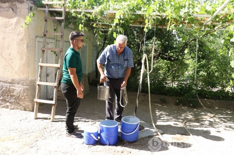 Yaz sıcağında değişik serinleme yöntemi
