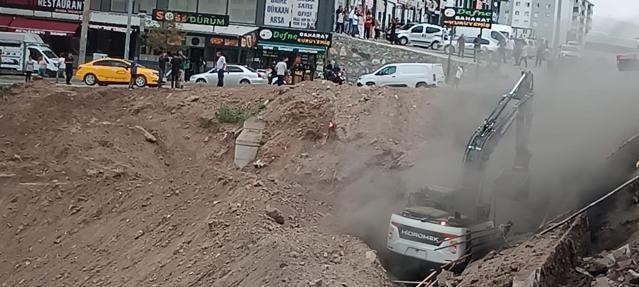 İş makinesinin zarar verdiği doğal gaz borusunda patlama oldu