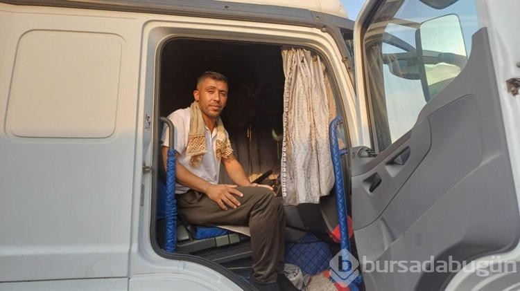 Silopi'de hava sıcaklığı tır şoförlerini zorladı!