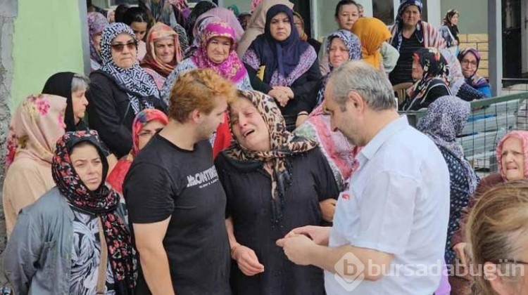 Gazeteci Cem Küçük' ün babası son yolculuğuna uğurlandı!